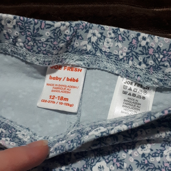 Size 12-18M. 2 Pairs of Floral Leggings - Picture 2 of 6